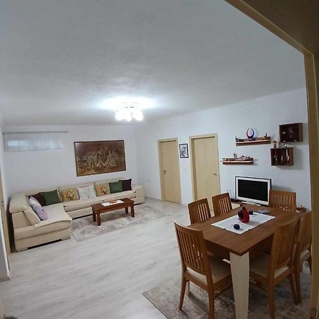 Eniguesthouse Αργυρόκαστρο Εξωτερικό φωτογραφία