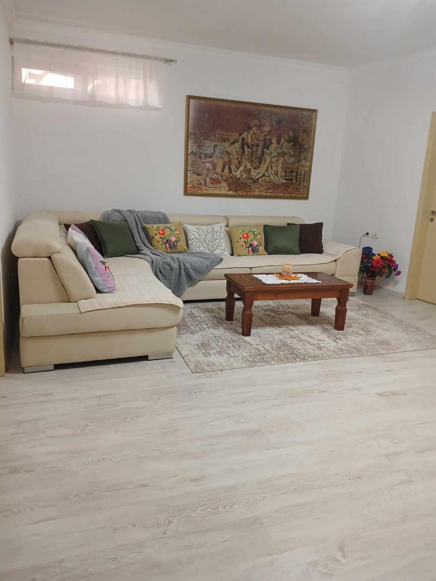 Eniguesthouse Αργυρόκαστρο Εξωτερικό φωτογραφία