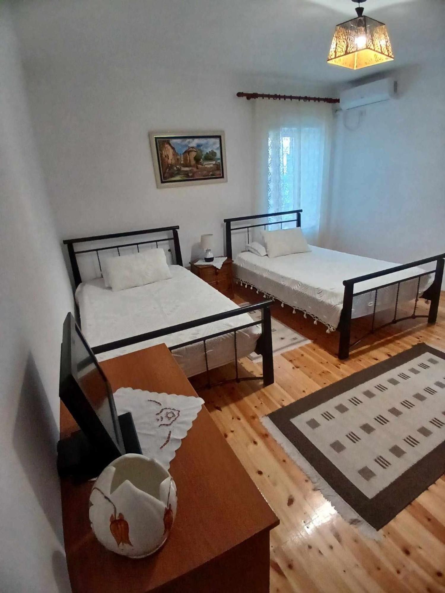 Eniguesthouse Αργυρόκαστρο Εξωτερικό φωτογραφία