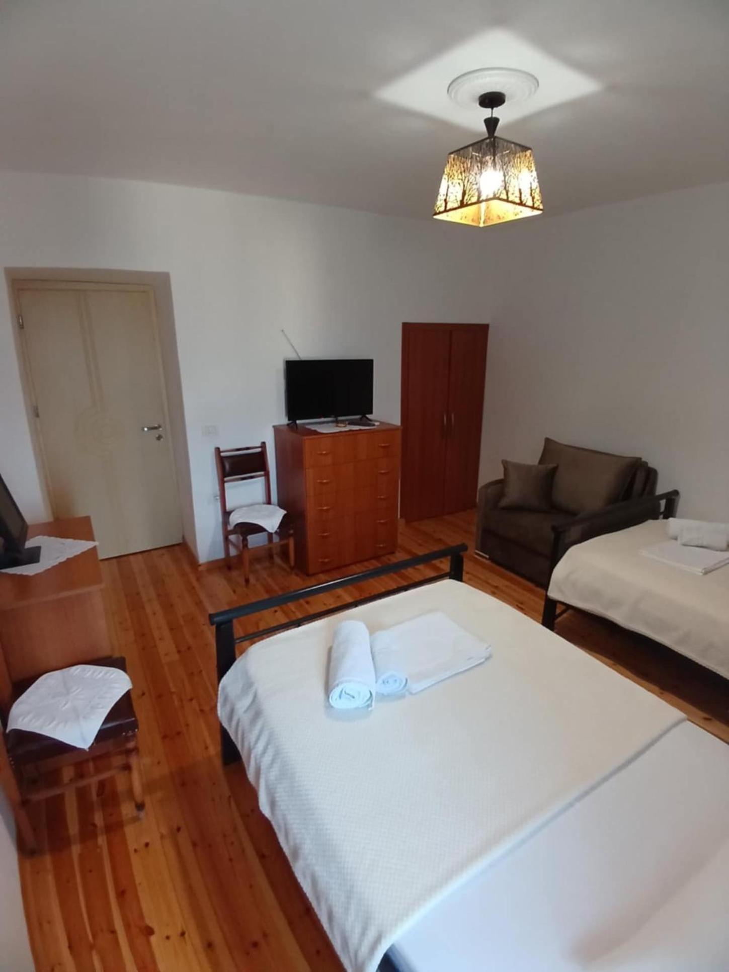 Eniguesthouse Αργυρόκαστρο Εξωτερικό φωτογραφία